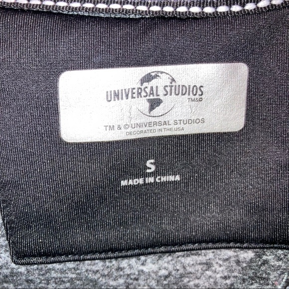 Universal Studios Black & Gray Long Sleeve 1/4 Zip Small Sweater - Picture 6 of 12